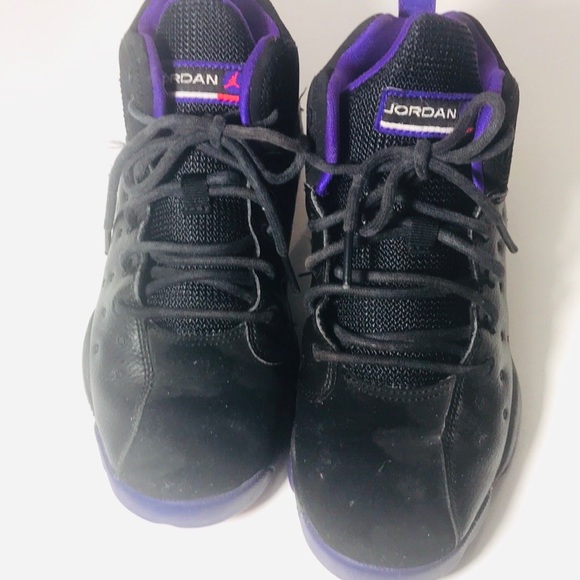 AIR JORDAN JUMPMAN TEAM II BLACK FIERCE PURPLE